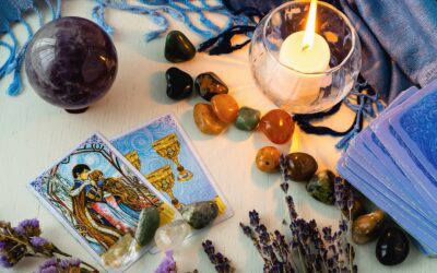 Love and Relationships in Tarot: Interpreting Romantic Spreads